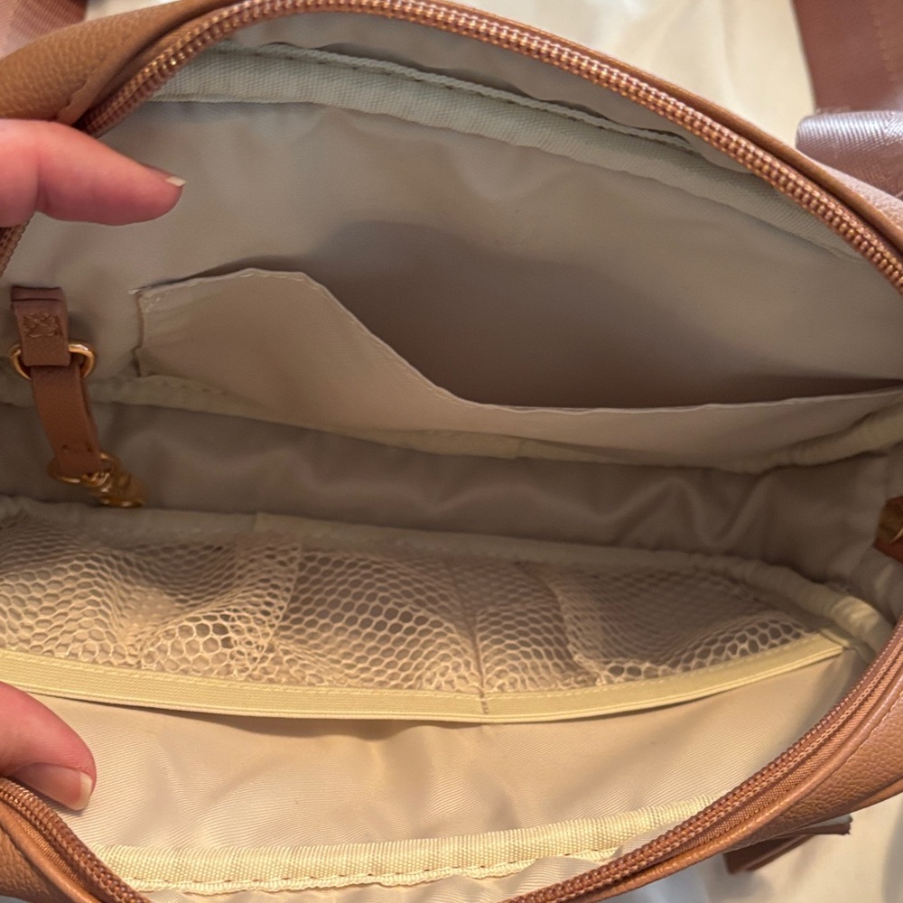 Ayla & Co Tan Vegan Leather Crossbody/ Fanny Pack - Picture 6 of 13
